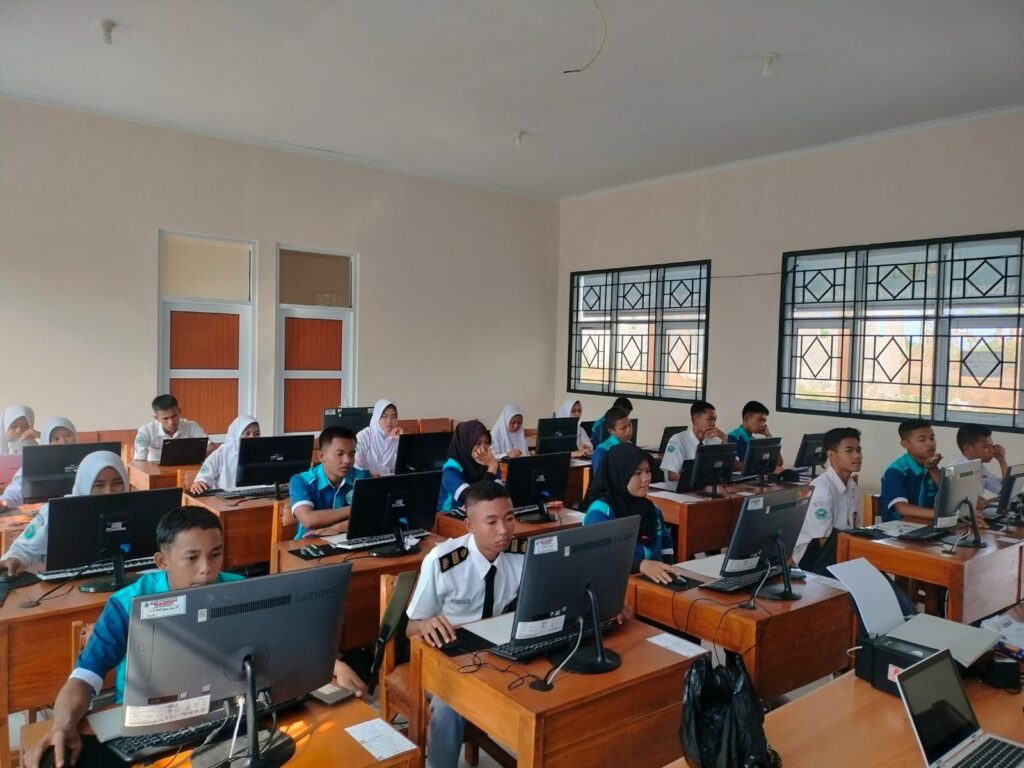 praktik komputer